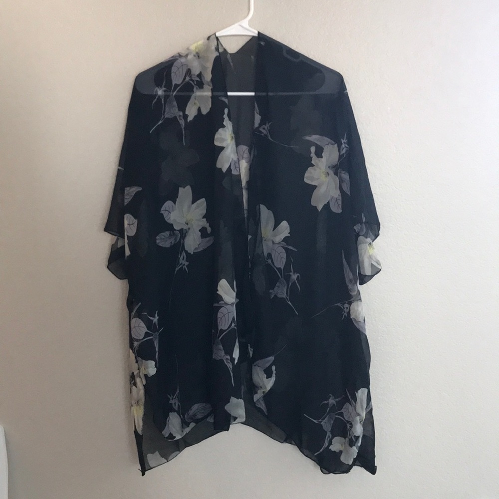 Karma Floral Kimono Sheer Loose Cardigan